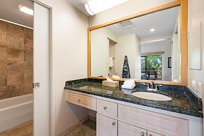 Big Island Royal Sea Cliff 401 2 Bedroom Condo