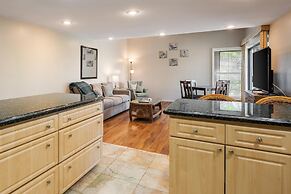 Big Island Royal Sea Cliff 401 2 Bedroom Condo