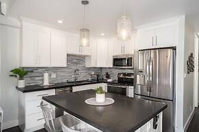 Luana Kai C306 2 Bedroom Condo