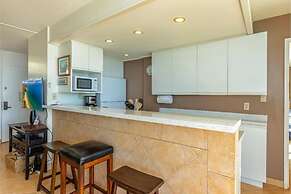 Kamaole Nalu, #404 2 Bedroom Condo by RedAwning