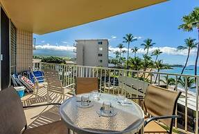 Kamaole Nalu, #404 2 Bedroom Condo by RedAwning