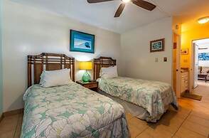Kamaole Nalu, #404 2 Bedroom Condo by RedAwning