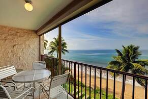 Kihei Beach, #407 1 Bedroom Condo by RedAwning