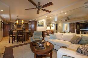 Kihei Beach, #102 2 Bedroom Condo by RedAwning