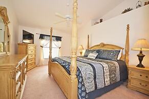 Casa Dilaura 4 Bedroom Home by RedAwning