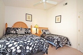 Casa Dilaura 4 Bedroom Home by RedAwning