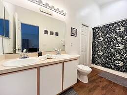 Bloomingdale Villa 4 Bedroom Home by RedAwning