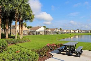 Bloomingdale Villa 4 Bedroom Home by RedAwning