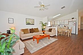 Bloomingdale Villa 4 Bedroom Home by RedAwning