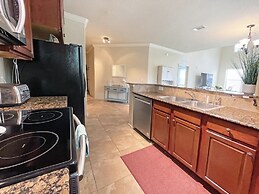 Lullaby Loft 3 Bedroom Condo by RedAwning