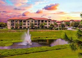 Lullaby Loft 3 Bedroom Condo by RedAwning