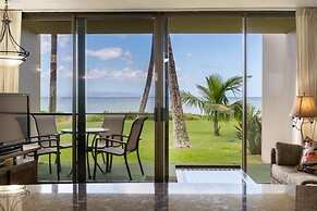 Sugar Beach Resort, #130 1 Bedroom Condo by RedAwning