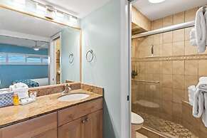 Sugar Beach Resort, #ph23 1 Bedroom Condo by RedAwning