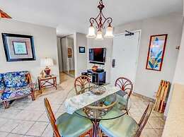 Kealia Resort, #304 2 Bedroom Condo by RedAwning