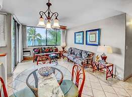 Kealia Resort, #304 2 Bedroom Condo by RedAwning