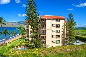 Kealia Resort, #304 2 Bedroom Condo by RedAwning