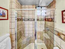 Kealia Resort, #304 2 Bedroom Condo by RedAwning