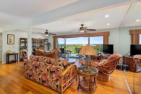 Big Island Keauhou Akahi #311 1 Bedroom Home