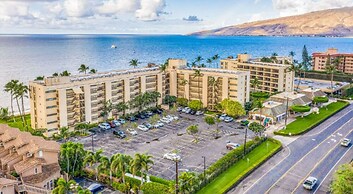 Sugar Beach Resort, #125 1 Bedroom Condo by RedAwning