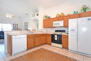 Sweet Magnolia 4 Bedroom Home by RedAwning