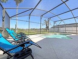 Sweet Magnolia 4 Bedroom Home by RedAwning