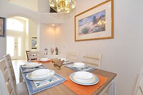 Sweet Magnolia 4 Bedroom Home by RedAwning