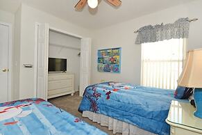 Sweet Magnolia 4 Bedroom Home by RedAwning