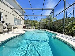 Florida Tradition 5 Bedroom Home by Redawning