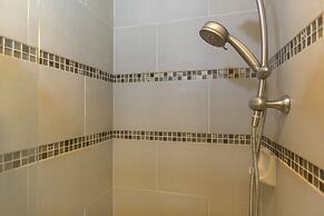 Wailea Ekolu Two Bedrooms by Coldwell Banker Island Vacations