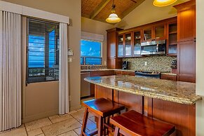 Wailea Ekolu Two Bedrooms by Coldwell Banker Island Vacations