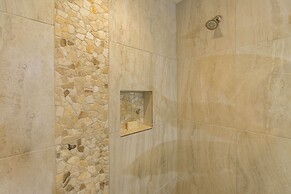 Wailea Ekolu Two Bedrooms by Coldwell Banker Island Vacations