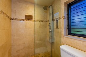 Wailea Ekolu Two Bedrooms by Coldwell Banker Island Vacations