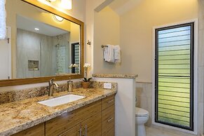 Wailea Ekolu Two Bedrooms by Coldwell Banker Island Vacations