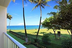 Royal Mauian, #202 3 Bedroom Condo by RedAwning
