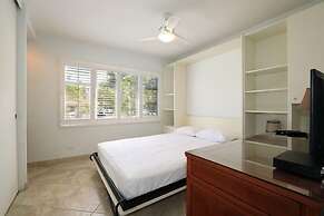 Royal Mauian, #202 3 Bedroom Condo by RedAwning