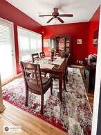 4 - Bed home, w/ Cali King Bed - 12 mins. to DTWN