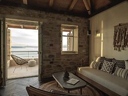 Peliva Nature Suites Complex