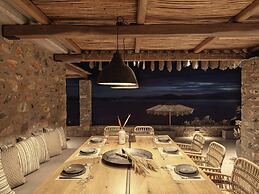 Peliva Nature Suites Complex