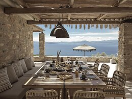 Peliva Nature Suites Complex