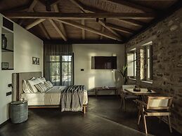 Peliva Nature Suites Complex