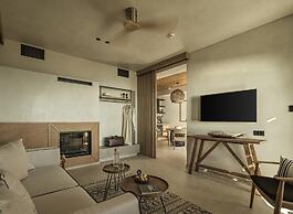 Peliva Nature Suites Complex