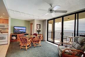 Kihei Beach, #405 1 Bedroom Condo by RedAwning