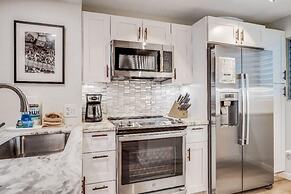 Royal Mauian, #517 2 Bedroom Condo by RedAwning