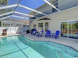 Windwood Villa 4 Bedroom Home by RedAwning