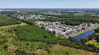 Windwood Villa 4 Bedroom Home by RedAwning