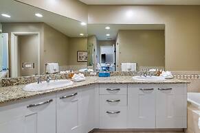 Big Island Na Hale O Keauhou by Coldwell Banker Island Vacations