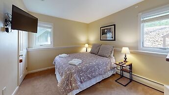 Pico Village Resort by RedAwning