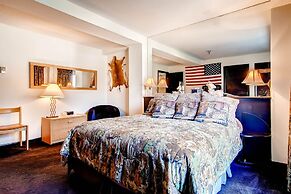 Mountain Green Condos at Killington by RedAwning