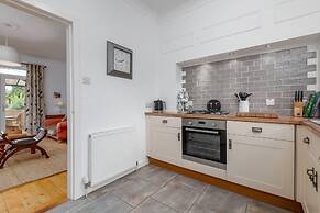 Heavenly Heather Cottage