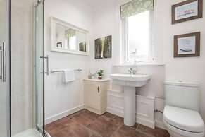 Heavenly Heather Cottage